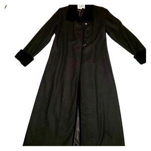 Vintage Bill Blass Authentic Lambswool overcoat s6